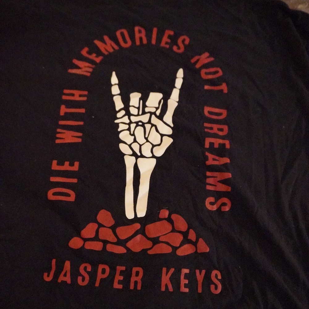 Jasper Keys Die with Memories
